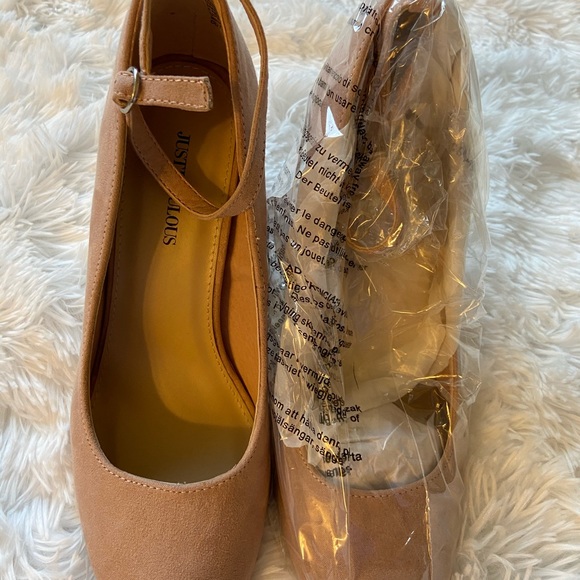 NWT -  Blush Danka Pumps by Just Fab - Picture 7 of 7